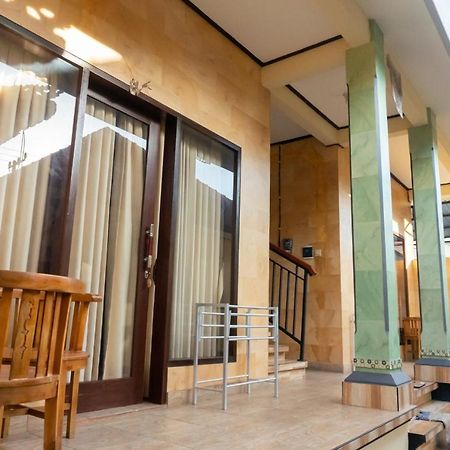 Ika Homestay Canggu Esterno foto